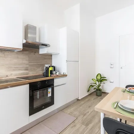 Quarzo. Modern Rooms Cagliari Exterior photo