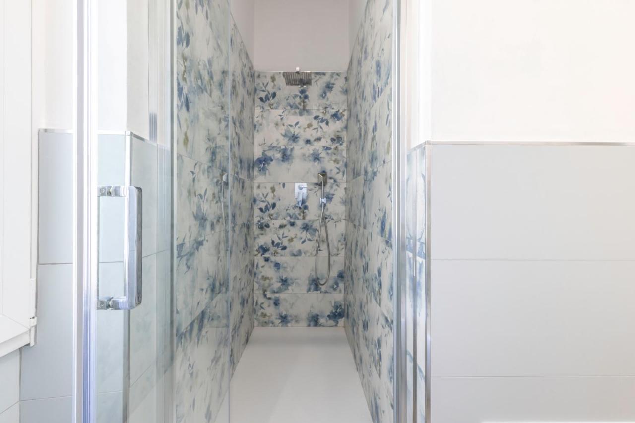 Quarzo. Modern Maison d'hôtes